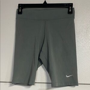 NIKE WOMENS GREEN COTTON BIKER SHORT SMALL
